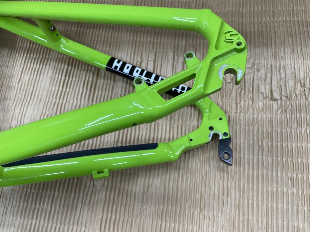 キャノンデール　フーリガン9レフティー （フレームセット）他パーツ