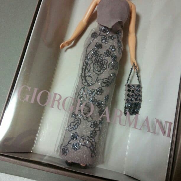 バービー人形、Barbie、ドール、アルマーニ、ARMANI
