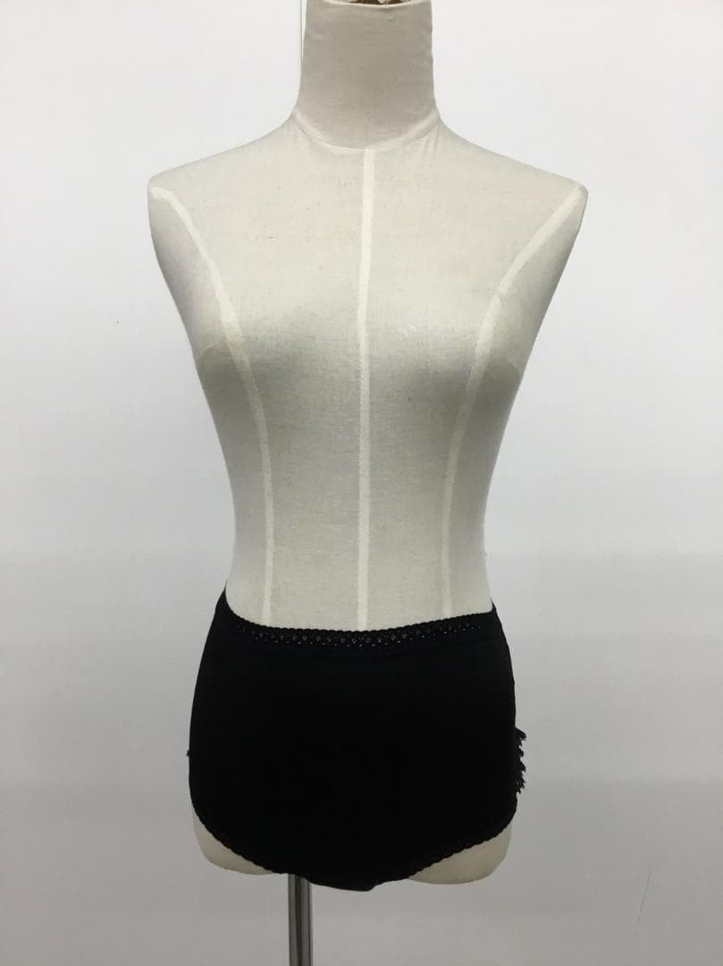 長期保管品 未使用 アンダースコート ヨネックス フリル付 Mサイズ 黒色