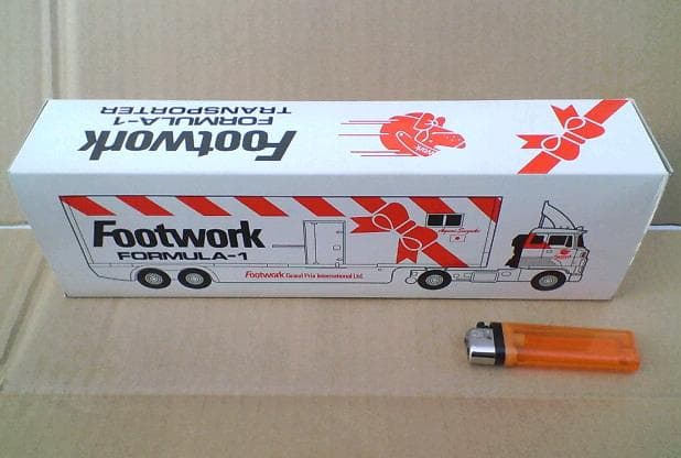特注 トミカ ダンディ フットワーク フォーミュラ１ トランスポーター