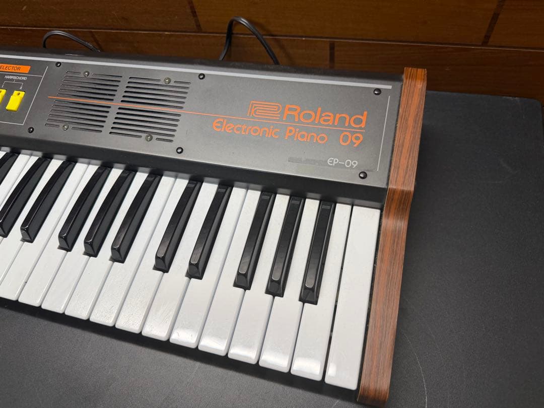 ローランド Roland 電子ピアノ EP-09