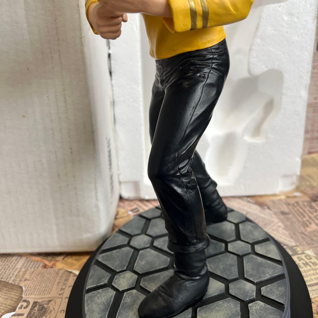 海外　希少　スタートレック　STAR TREK ジェームズ　フィギュア