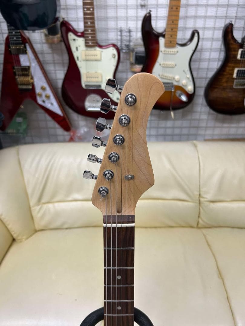 バッカス ストラトキャスターBACCHUS / BST-1R Silver