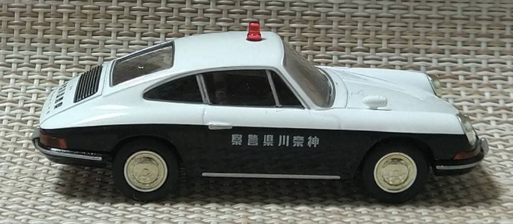 TLヴィンテージ  LV-85a ポルシェ912パトロールカー 神奈川県警察