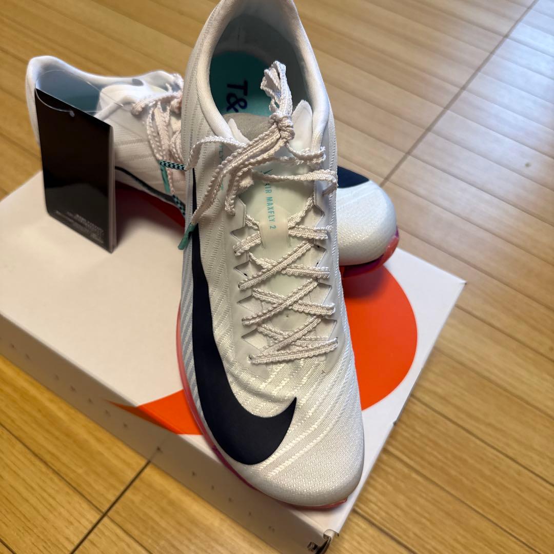 【今だけ値下】【新品未使用】Nike エアズーム マックスフライ2 24.5cm