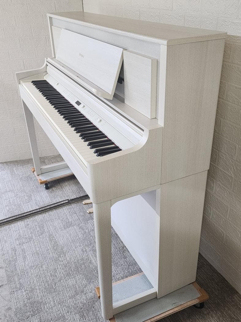 送料無料★美品★ Roland 電子ピアノ LX706 GPSR【21年製】