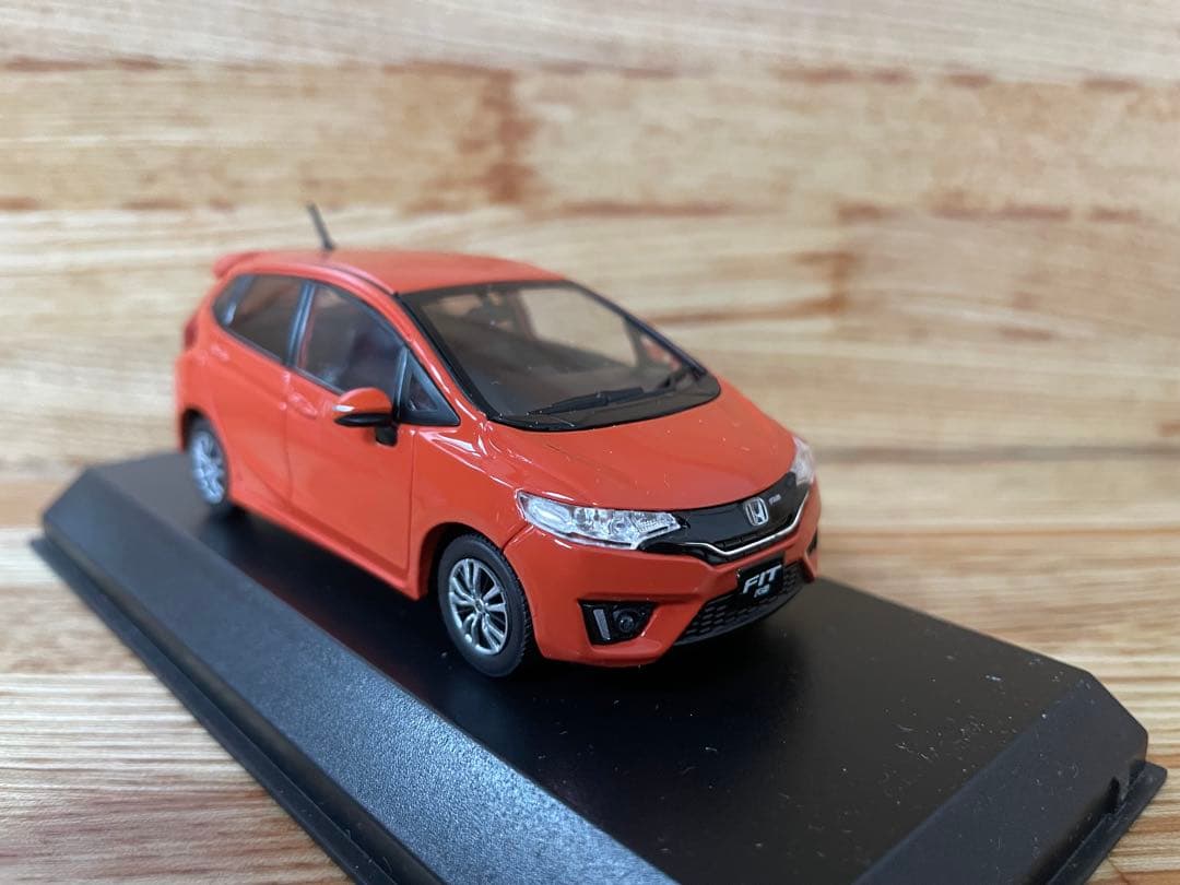 1/43 京商 フィットRS Fit ミニカー サンセットオレンジⅡ