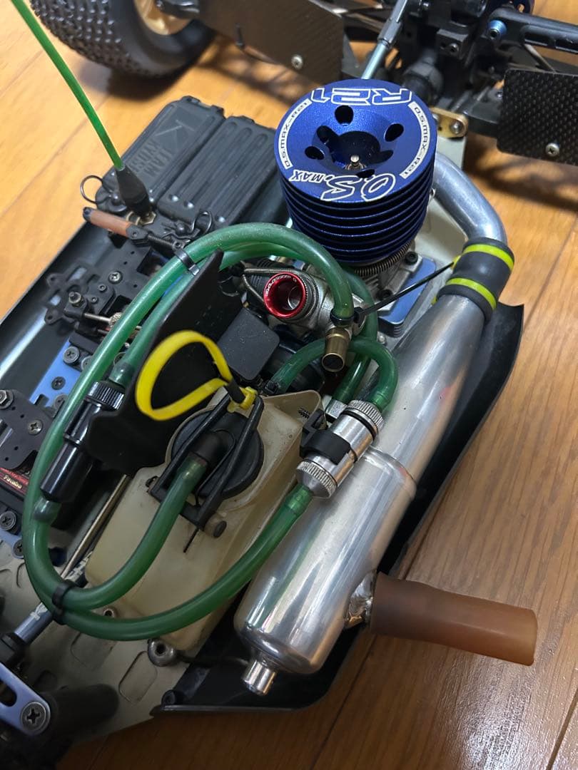 希少京商1/8インファーノ/OS21エンジン、サーボ2個、受信機付き