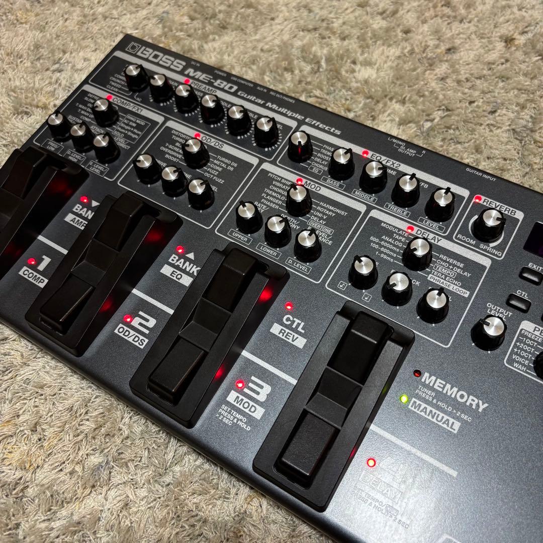 【美品】BOSS ME-80 マルチエフェクター