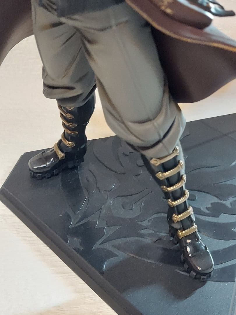 ゴッドイーター 雨宮リンドウ 1/8 フィギュア