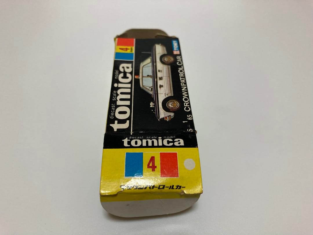 トミカ　黒箱　日本製　トヨタ　クラウン　パトロールカー　1Aホイール　白色指定箱