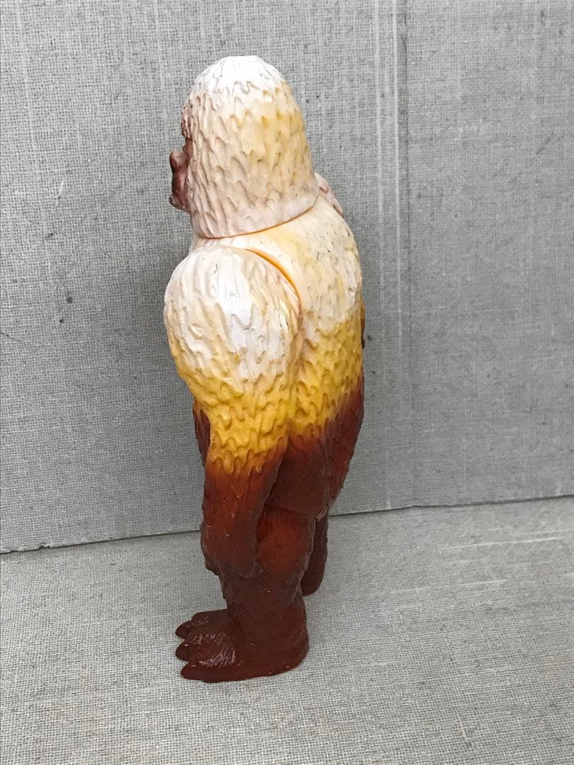 〈現状品〉ブルマァク　ギガス　冷凍怪獣　ソフビ