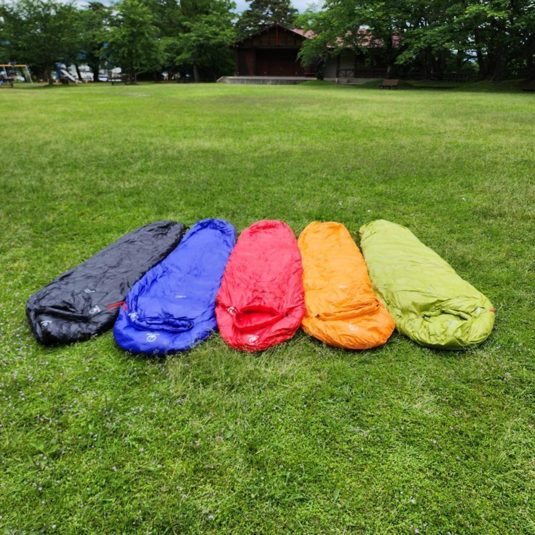 ★SALE★　高級ダウン使用　マミー型　寝袋 ダウンシュラフ　700g　グリーン