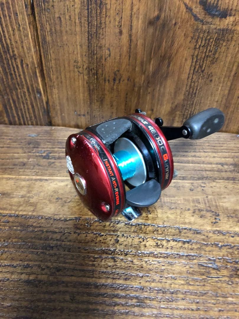 アブガルシア アンバサダー 4600C ガンナー gunnar red