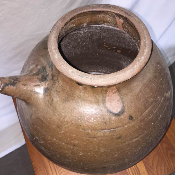 蔵出しの壺