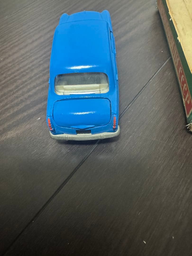 NOVOEXPORT 青色自動車モデル　1:43 A7 403