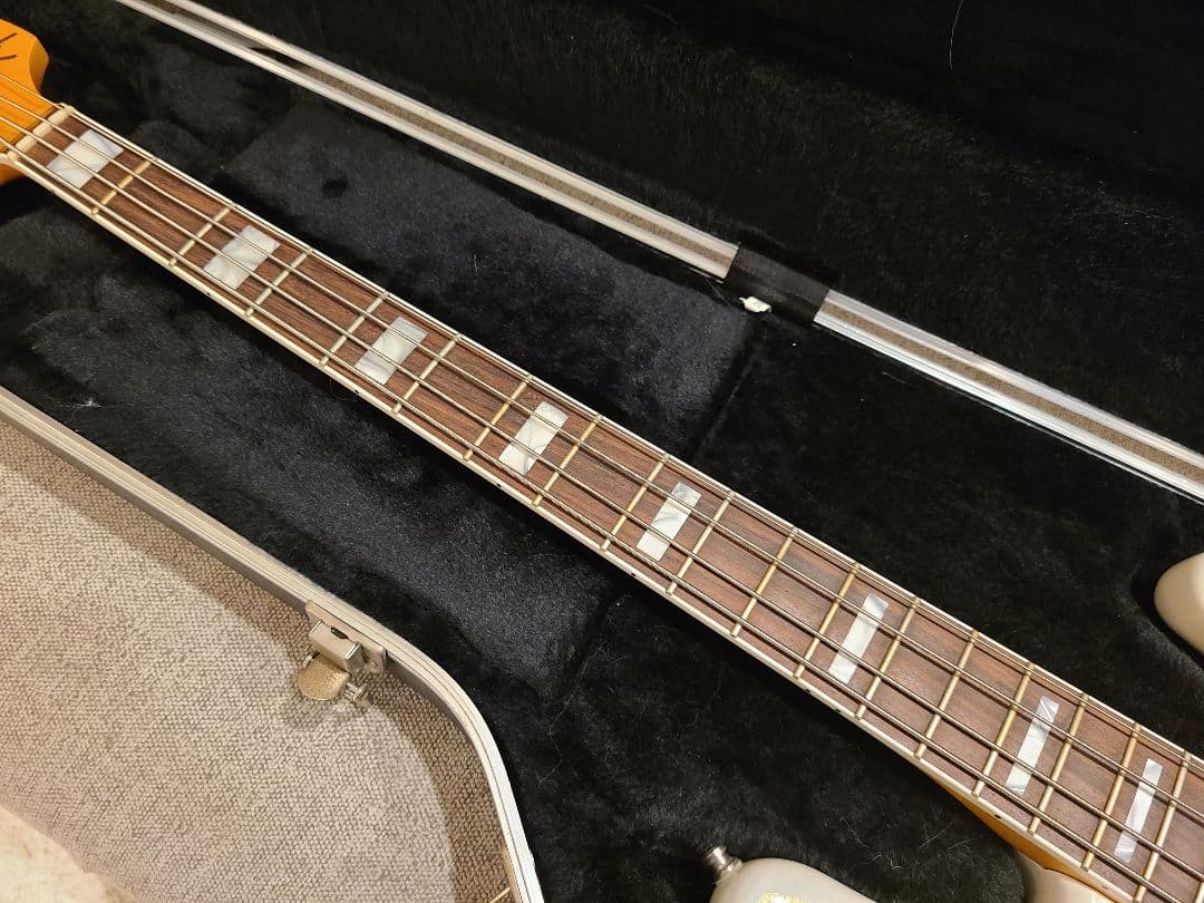 【ジャンク】Fender American Ultra Jazz Bass