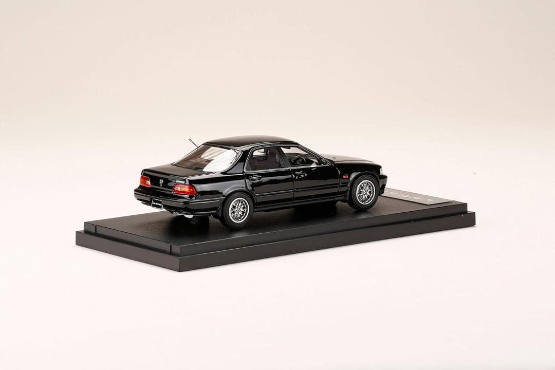 MARK43 1/43 ホンダレジェンドα (KA7) カスタムバージョン