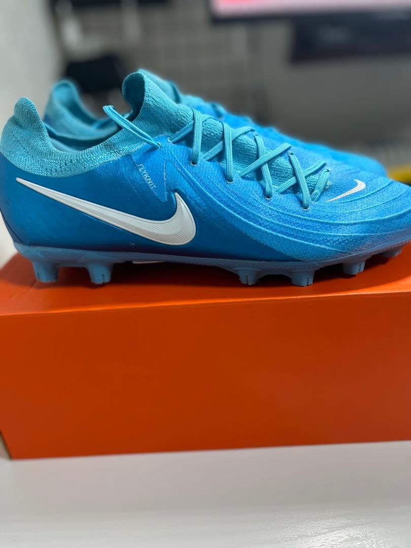 シューズ NIKE PHANTOM GX2 PRO HG