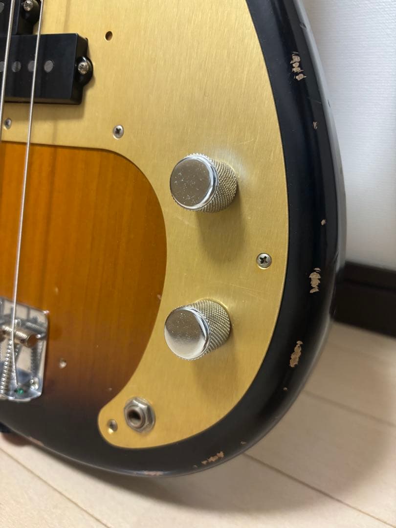 ベース Fender Road Worn 50s Precision Bass