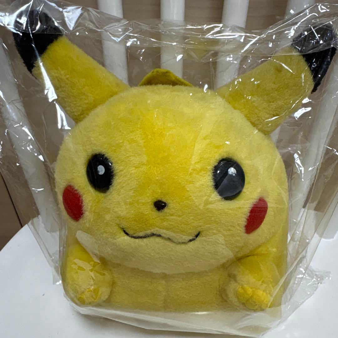 平成レトロ初代ピカチュウ ぬいぐるみＴＯＭＹチャック付き