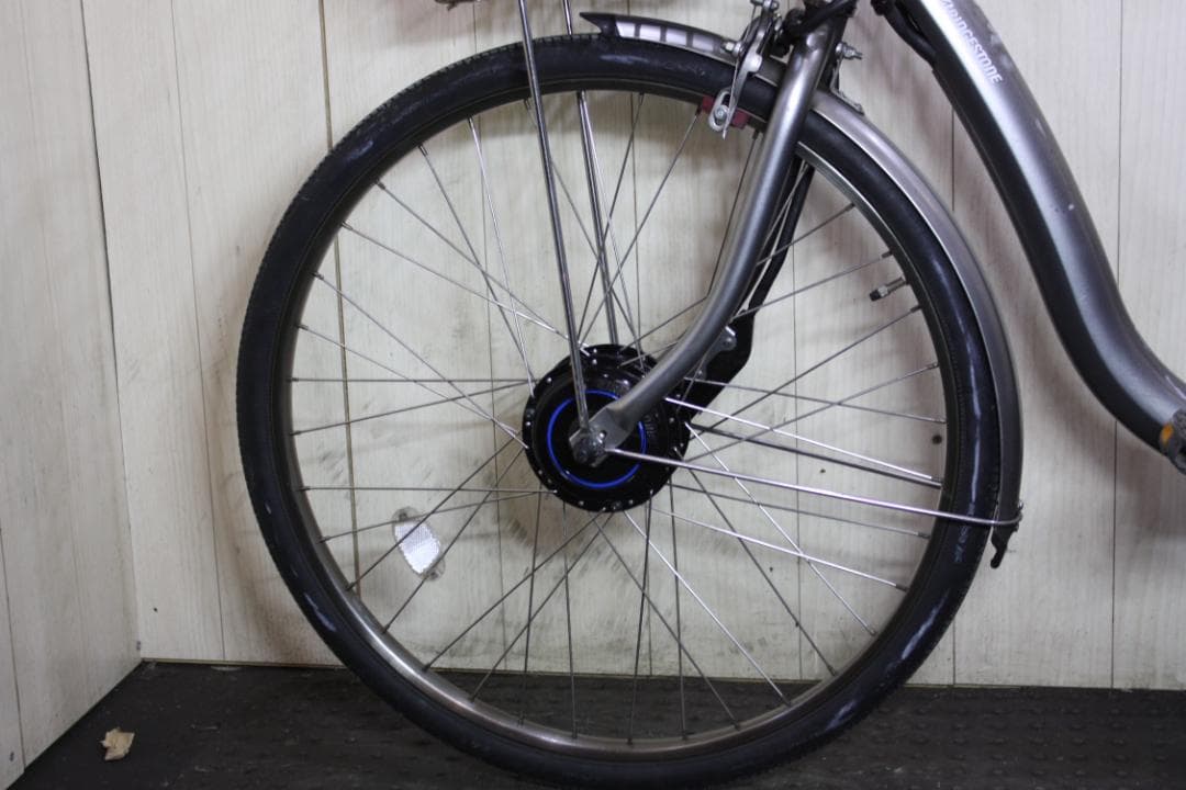 ブリヂストンフロンティアロング F6LB47 6AH 26型 SILVER