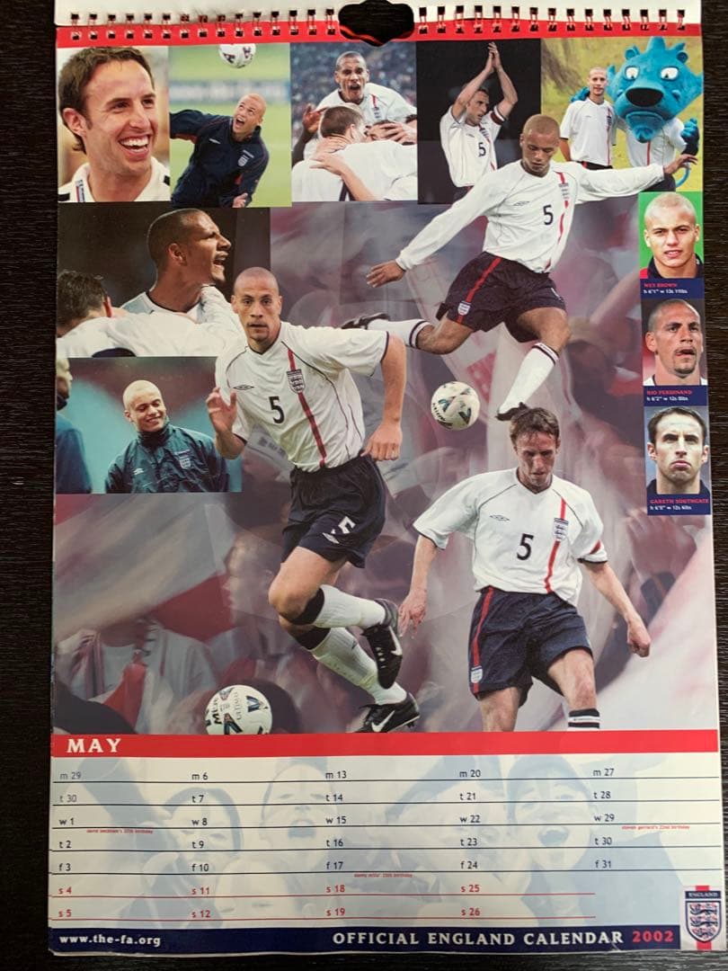 入手不可能！England Calendar 2002 FA公認商品