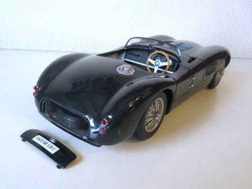 特価 AUTOart (1/18) ジャガー C-type