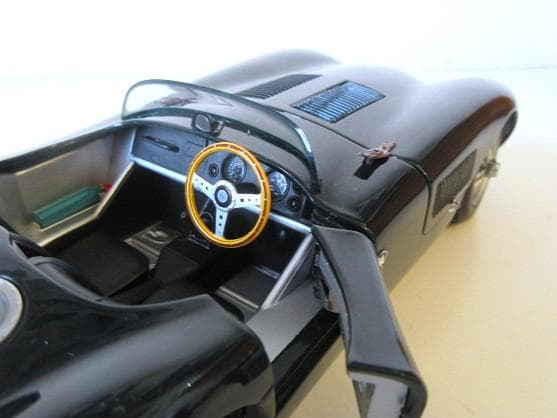 特価 AUTOart (1/18) ジャガー C-type