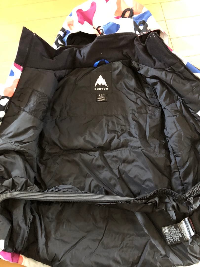 BURTON 子ども用スノーボードウェアセット　130