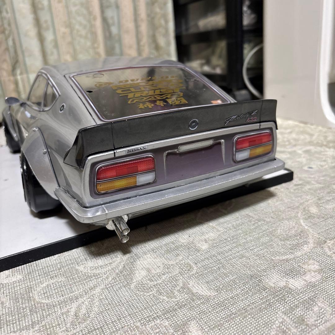 ラジコンカーボディ　ダットサンフェアレディ２４０Ｚ　ワークスフェンダー付き