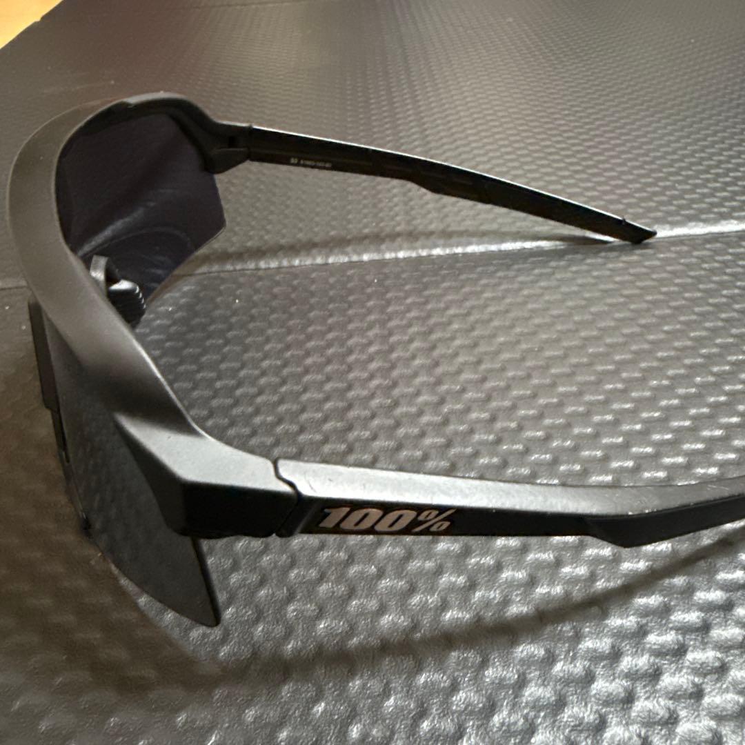 ワンハンドレッド　100% S3 Soft Tact Black