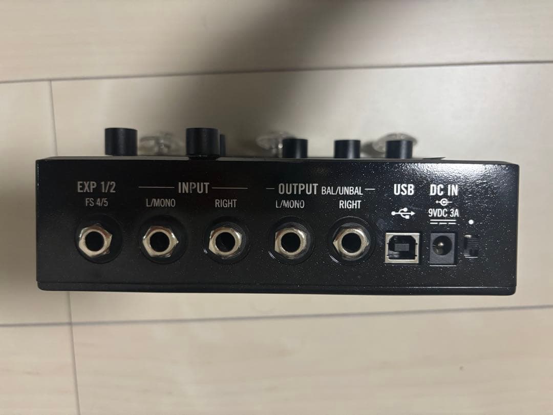ねこねこ　LINE 6 HX STOMP 外箱・付属ケーブル有
