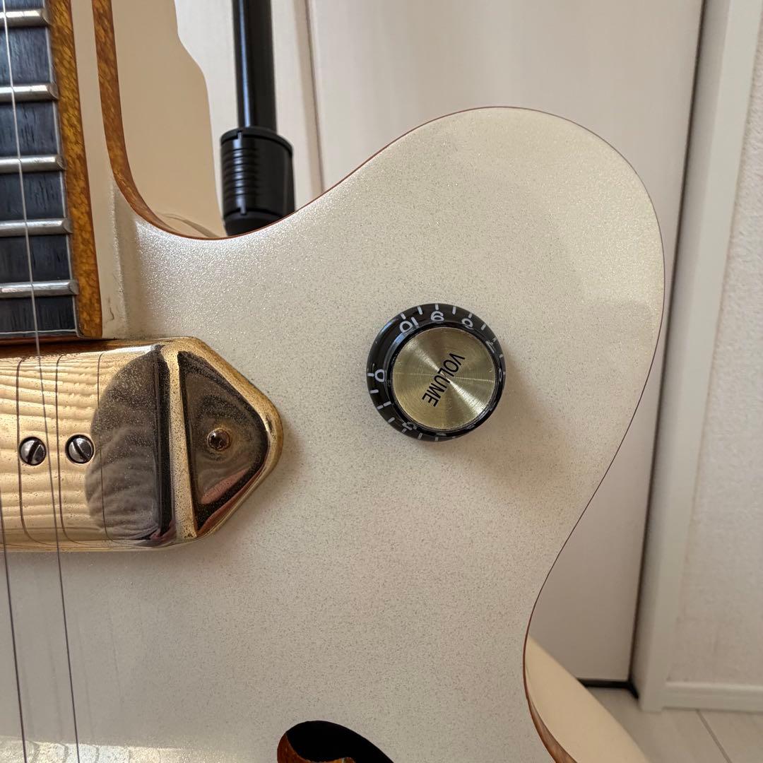 ギター Epiphone Wildkat e Pearl White 2015