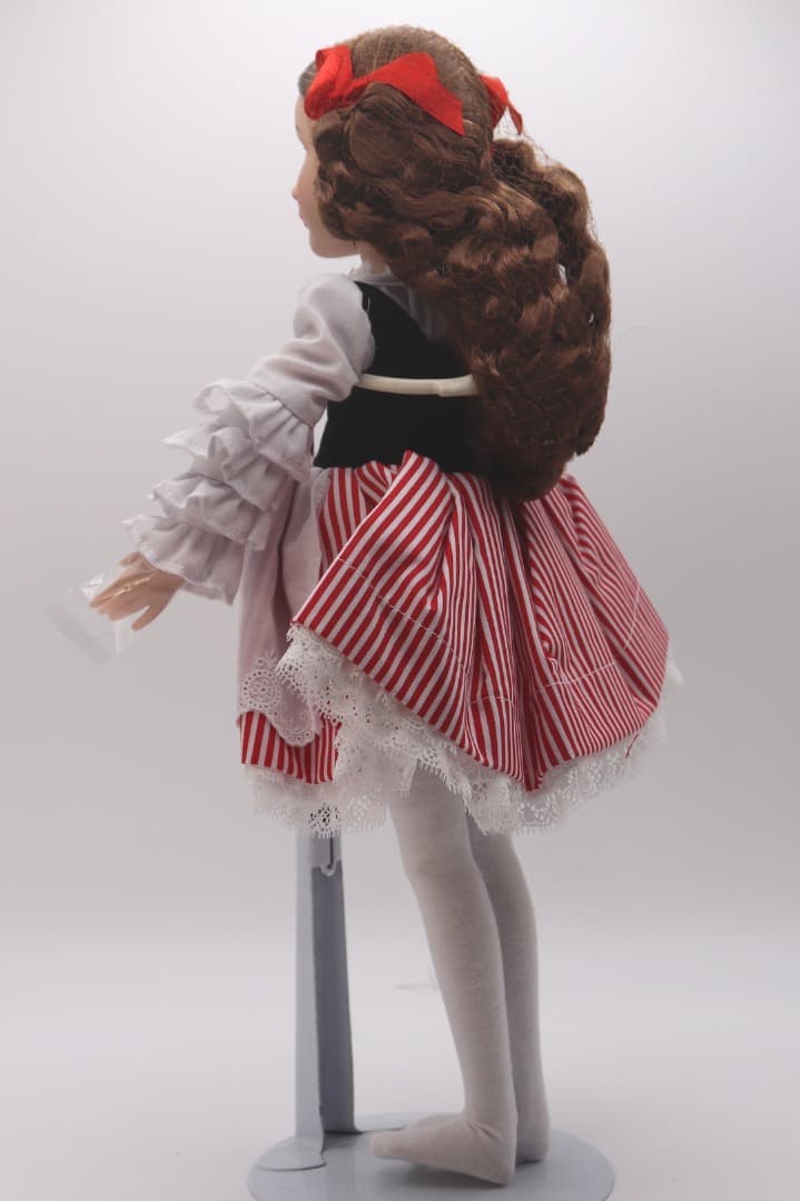 What Big Eyes You Have エファンビー・ドール 35cm