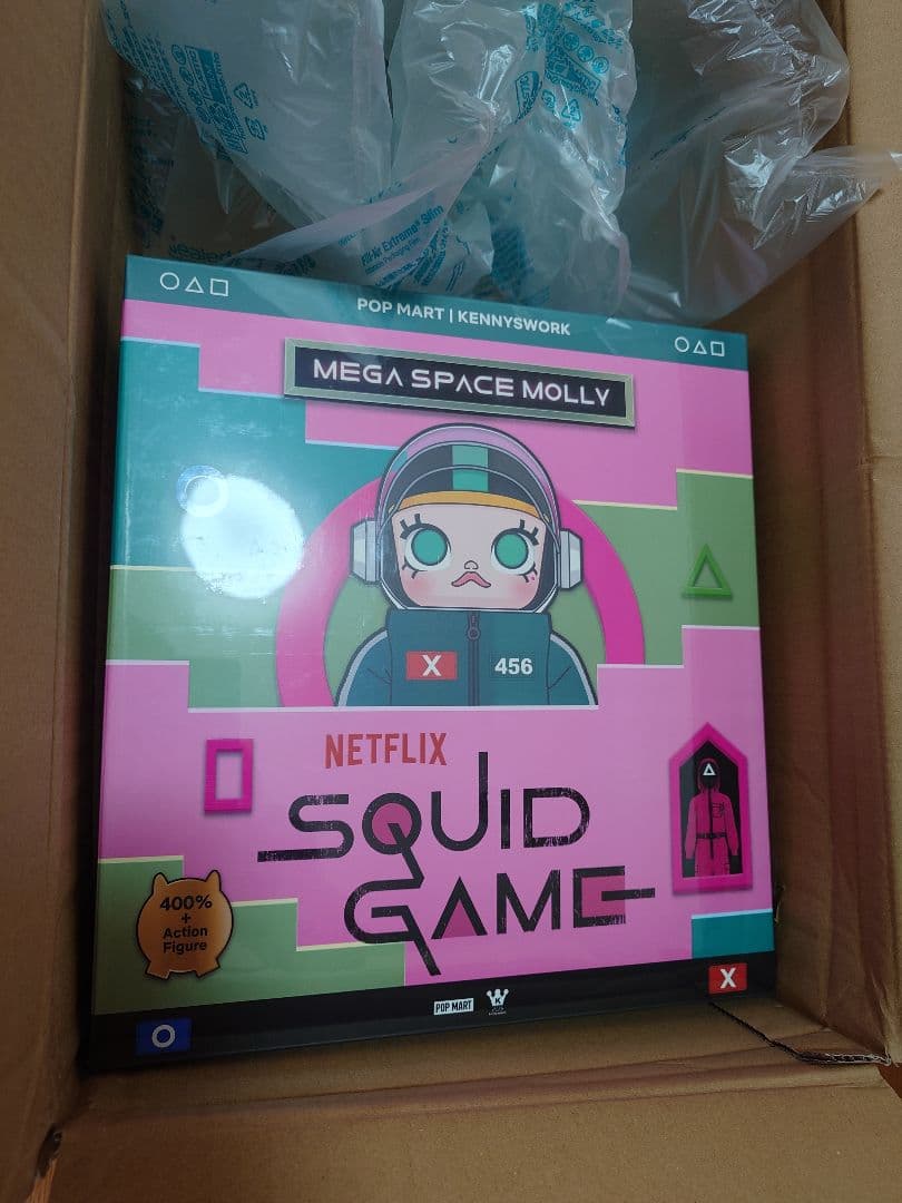 ゲームキャラクター MEGA SPACE MOLLY 400% squid game