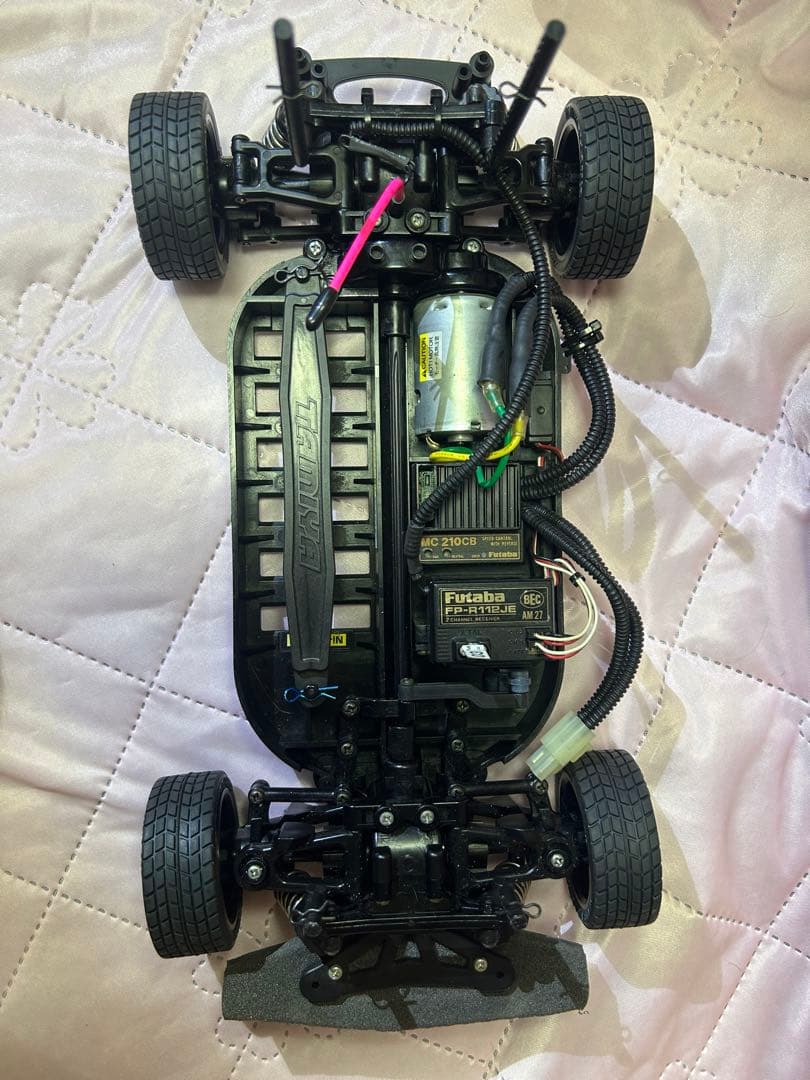 タミヤTT01ファイスペセトTRE01受信機とESCが一体型バッテリー充電器付き
