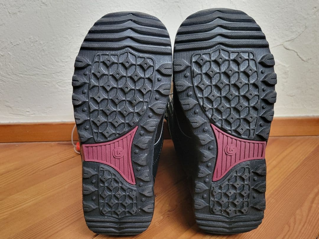 Burton Mint AF 女性用スノーボードブーツ 225