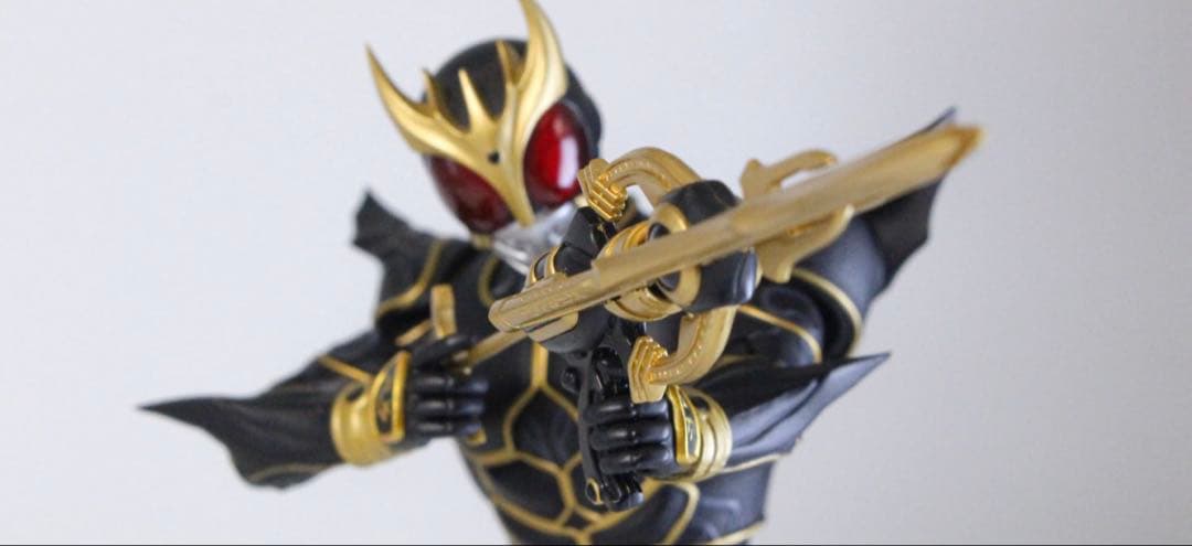 クウガ アルティメットフォーム用 武器&武器持ち手 真骨彫 仮面ライダー クウガ