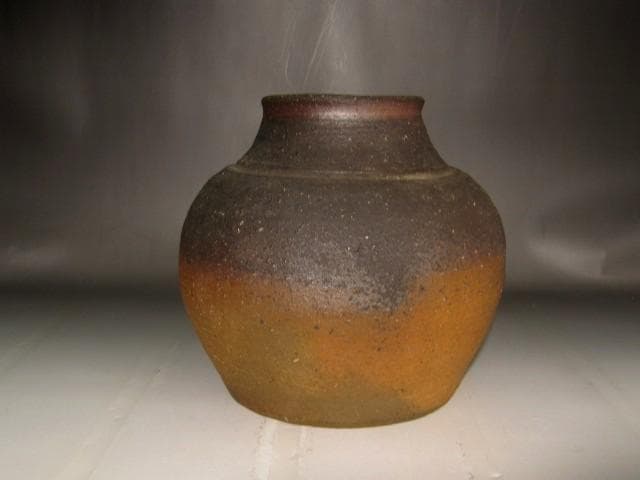 中村六郎　備前壺　味わい深い作品 s424