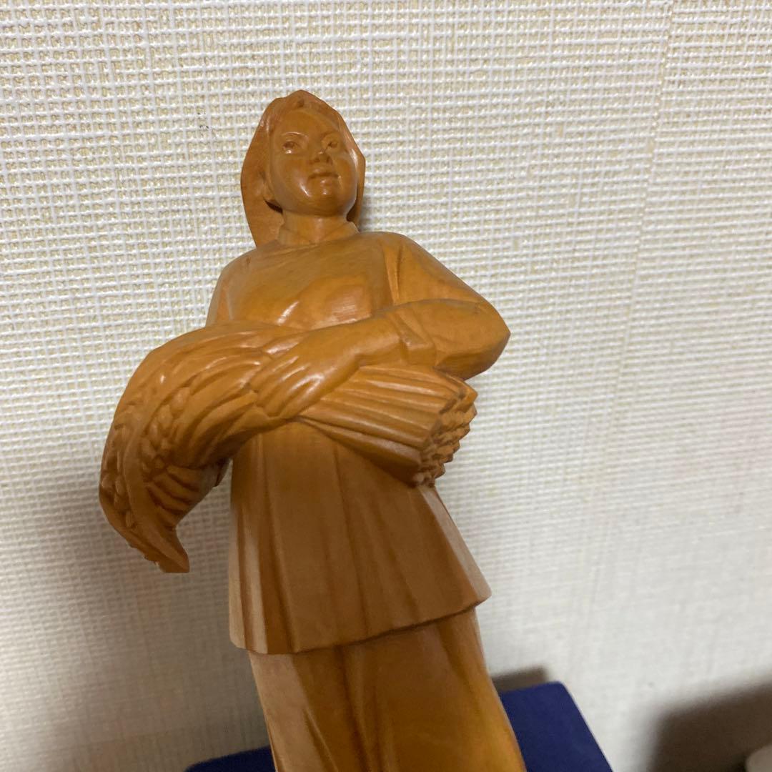 木製 女性像 彫刻 中国伝統衣装　文化大革命時代