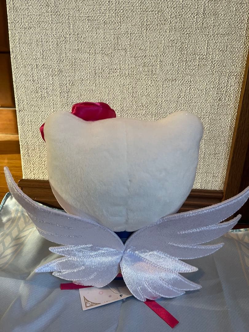 サンリオ　セーラームーン　キティ　エターナルセーラームーン　ぬいぐるみ