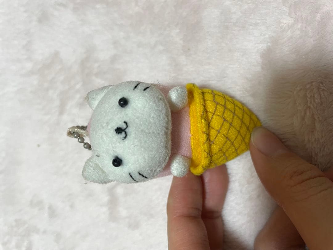 バラ売り可！にゃんにゃんにゃんこ　キーホルダー　サンエックス