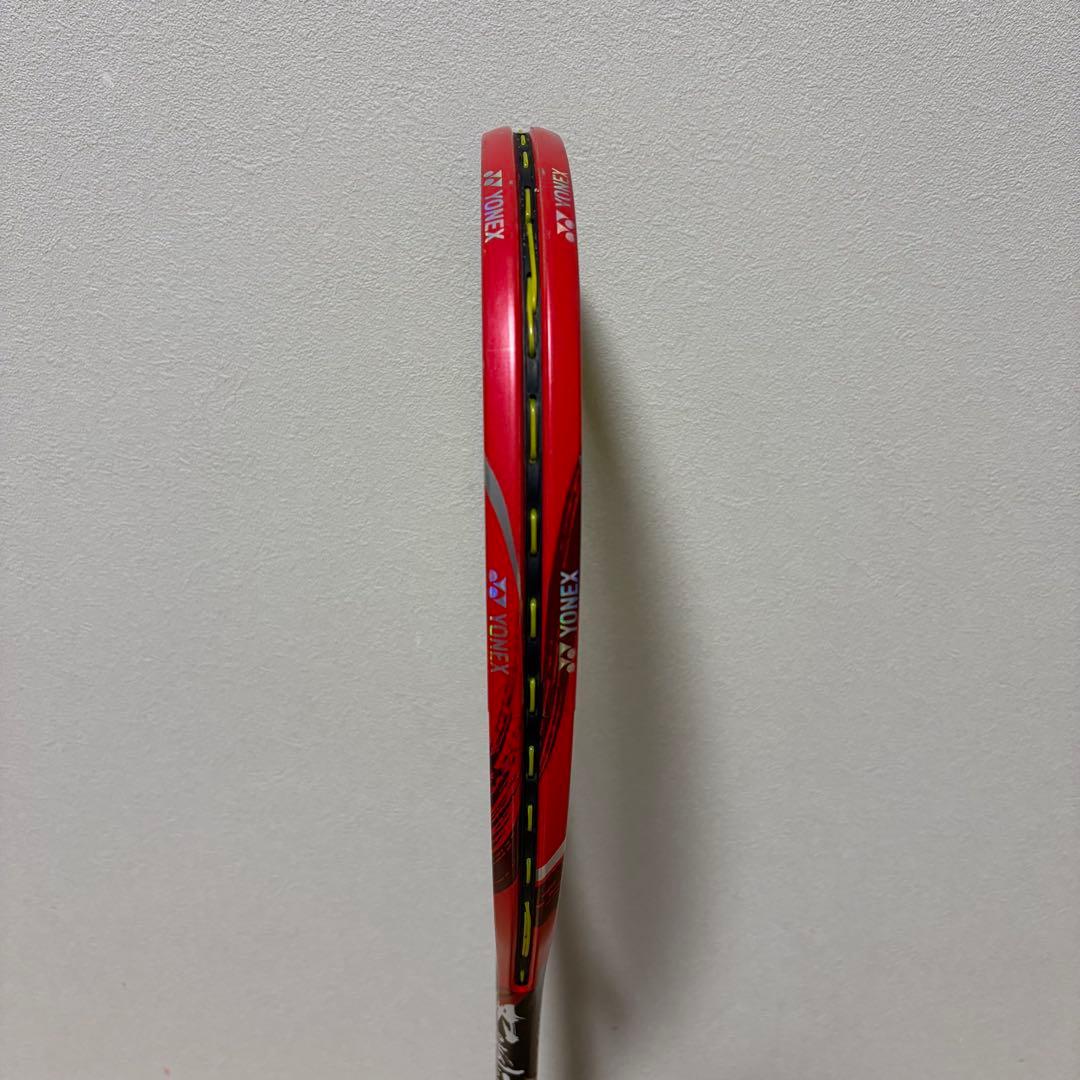 【極美品】YONEX ナノフォース 8V レブ フレイムレッド