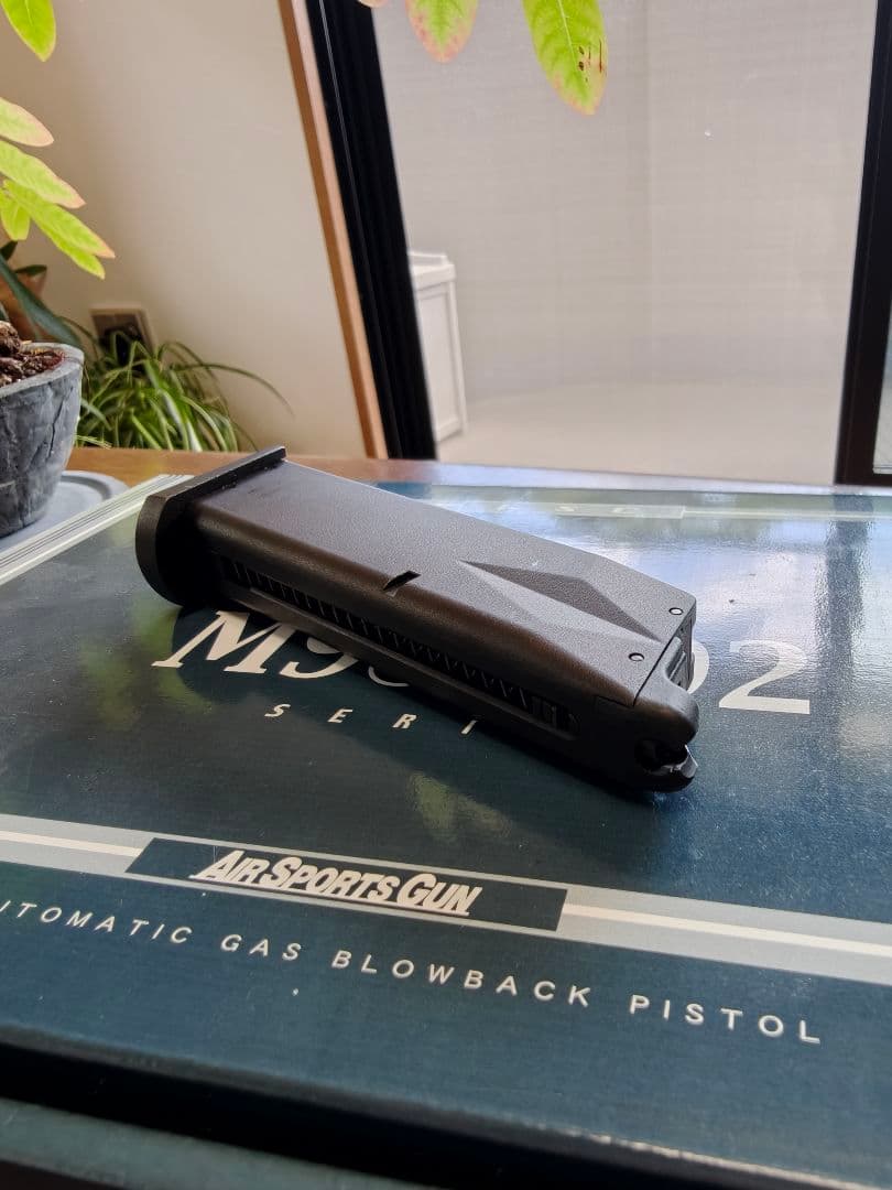 ケイエスシー KSC M92バーテック07 HW ガスブローバックガン 未使用