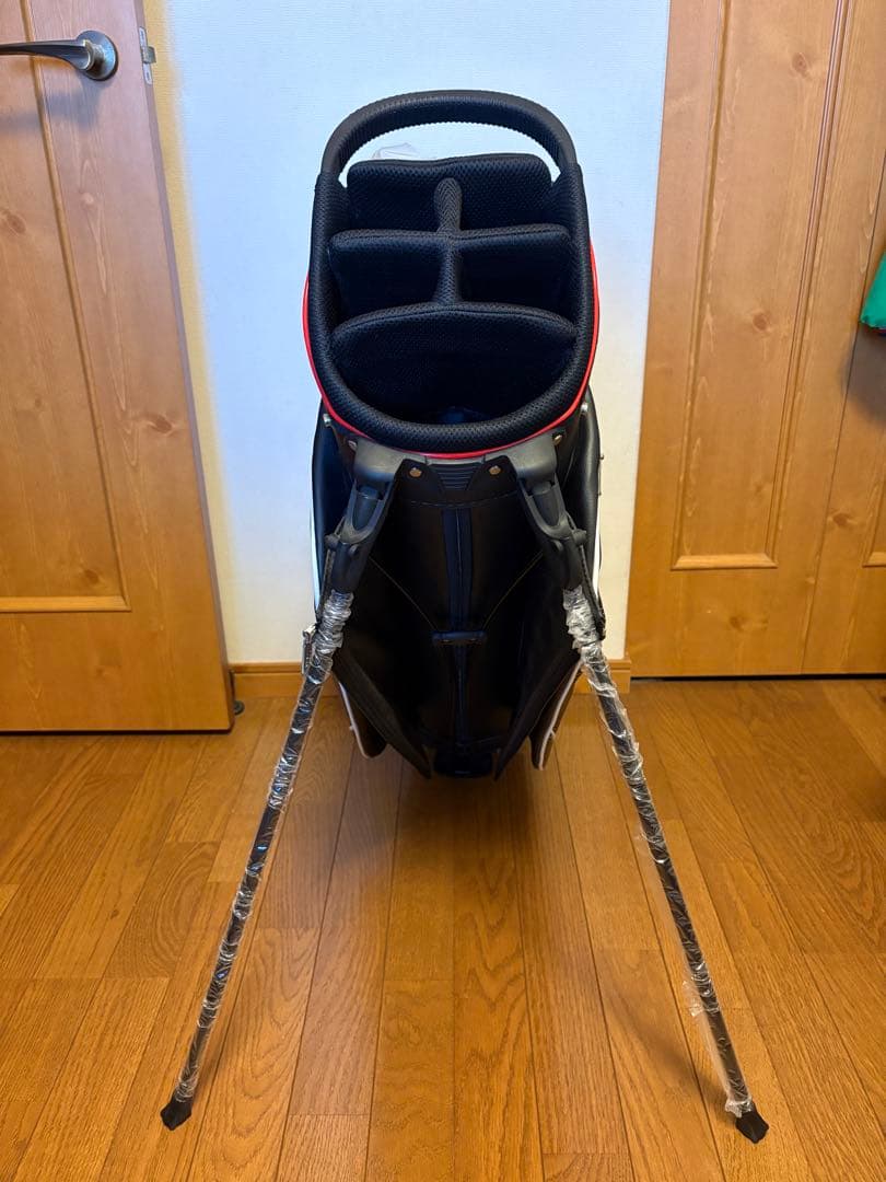 【新品・未使用】ルーニーテューンズ　 キャディーゴルフバッグ