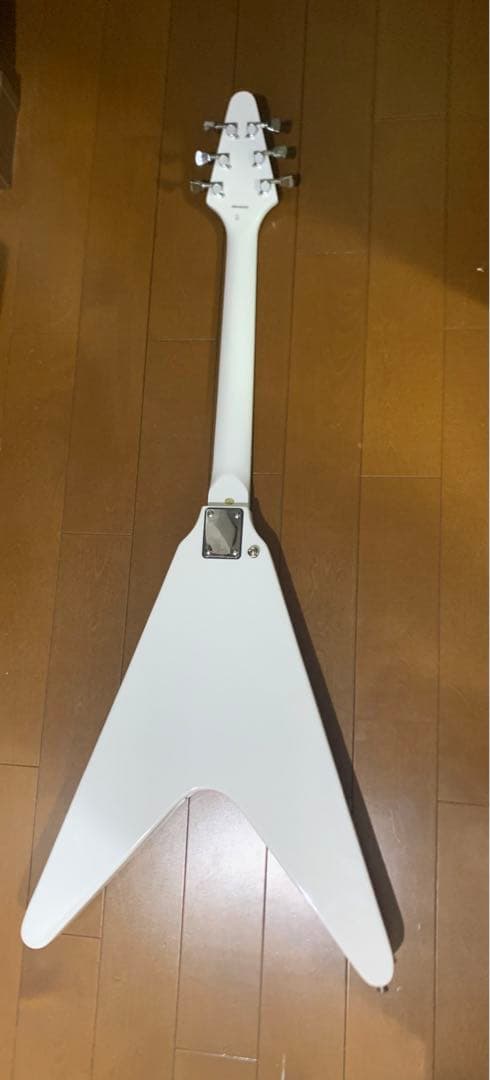 PLAYTECH プレイテック　FV430　WHITE フライングV