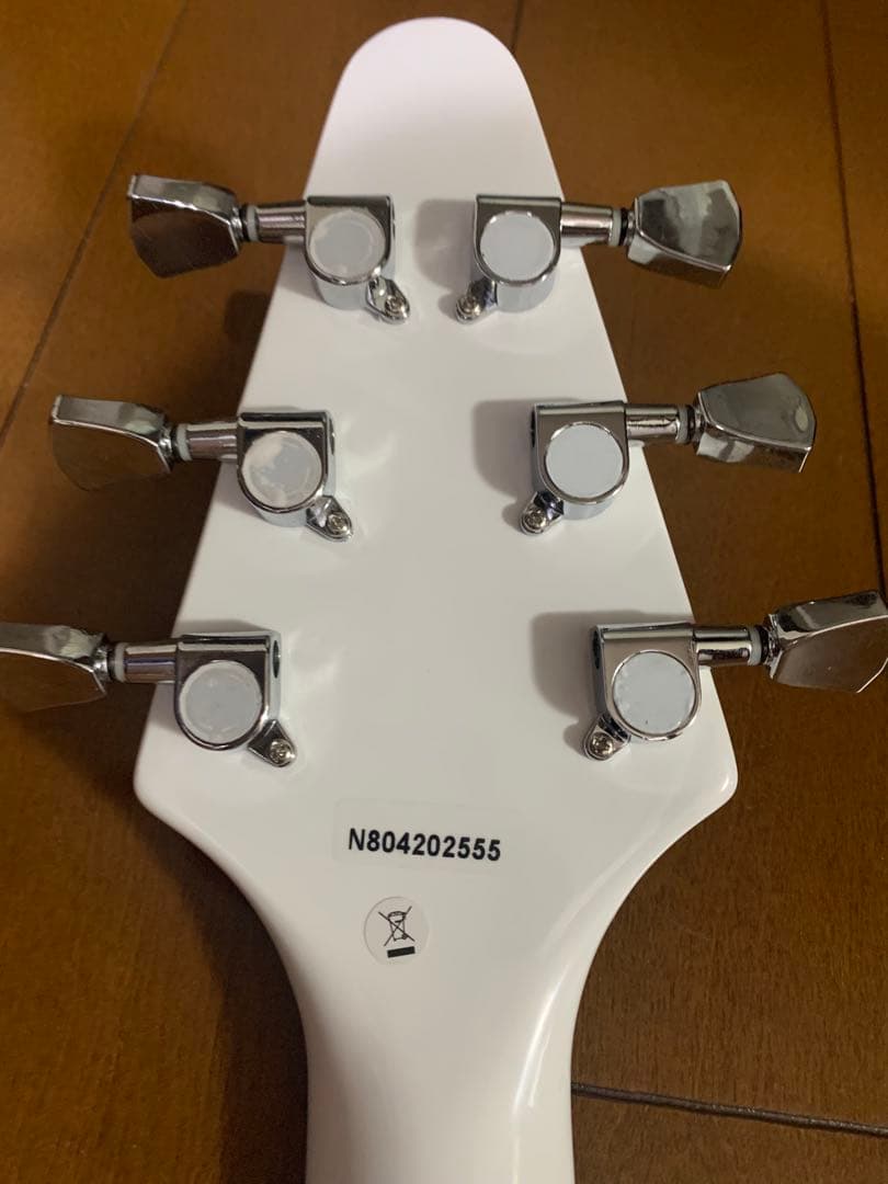 PLAYTECH プレイテック　FV430　WHITE フライングV