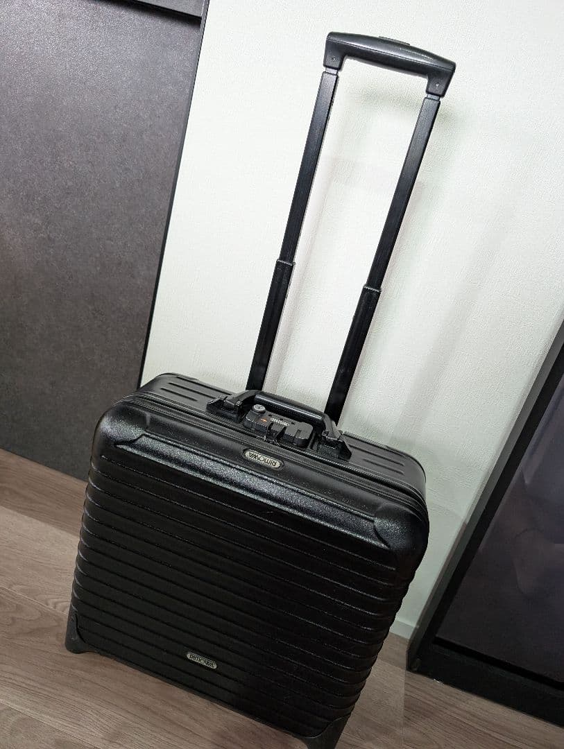 RIMOWA SALSA　ビジネストローリー