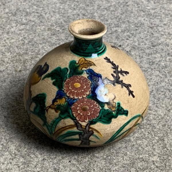 九谷焼青手角福菊に小鳥図油壺 [B28383]